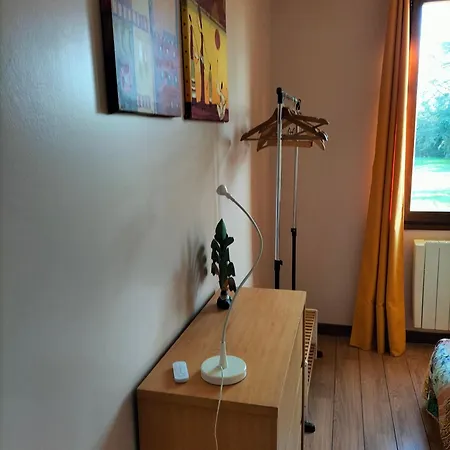 Oda ve Kahvaltı Le Jardin Des Oiseaux *