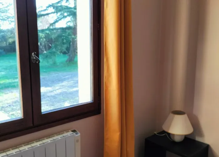 Le Jardin Des Oiseaux Couette-café *